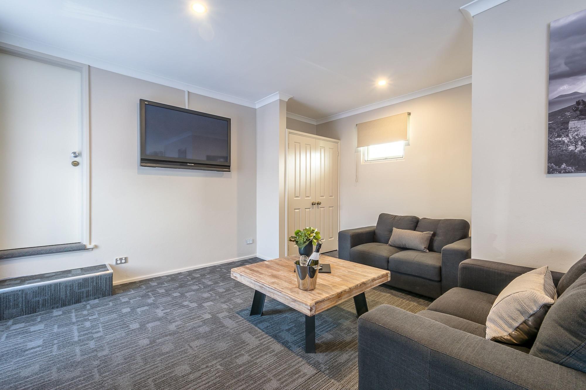 Mandala Ace Albany Hotel Экстерьер фото
