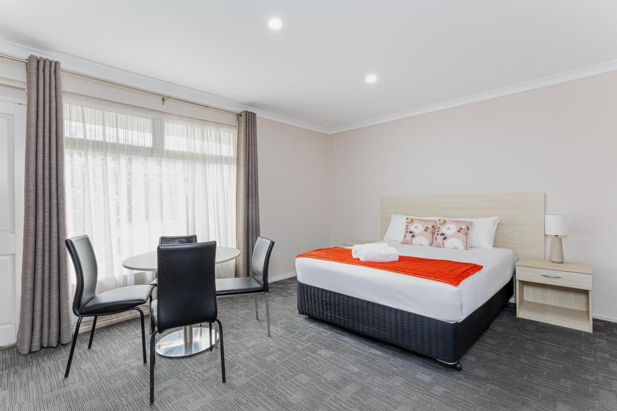 Mandala Ace Albany Hotel Экстерьер фото