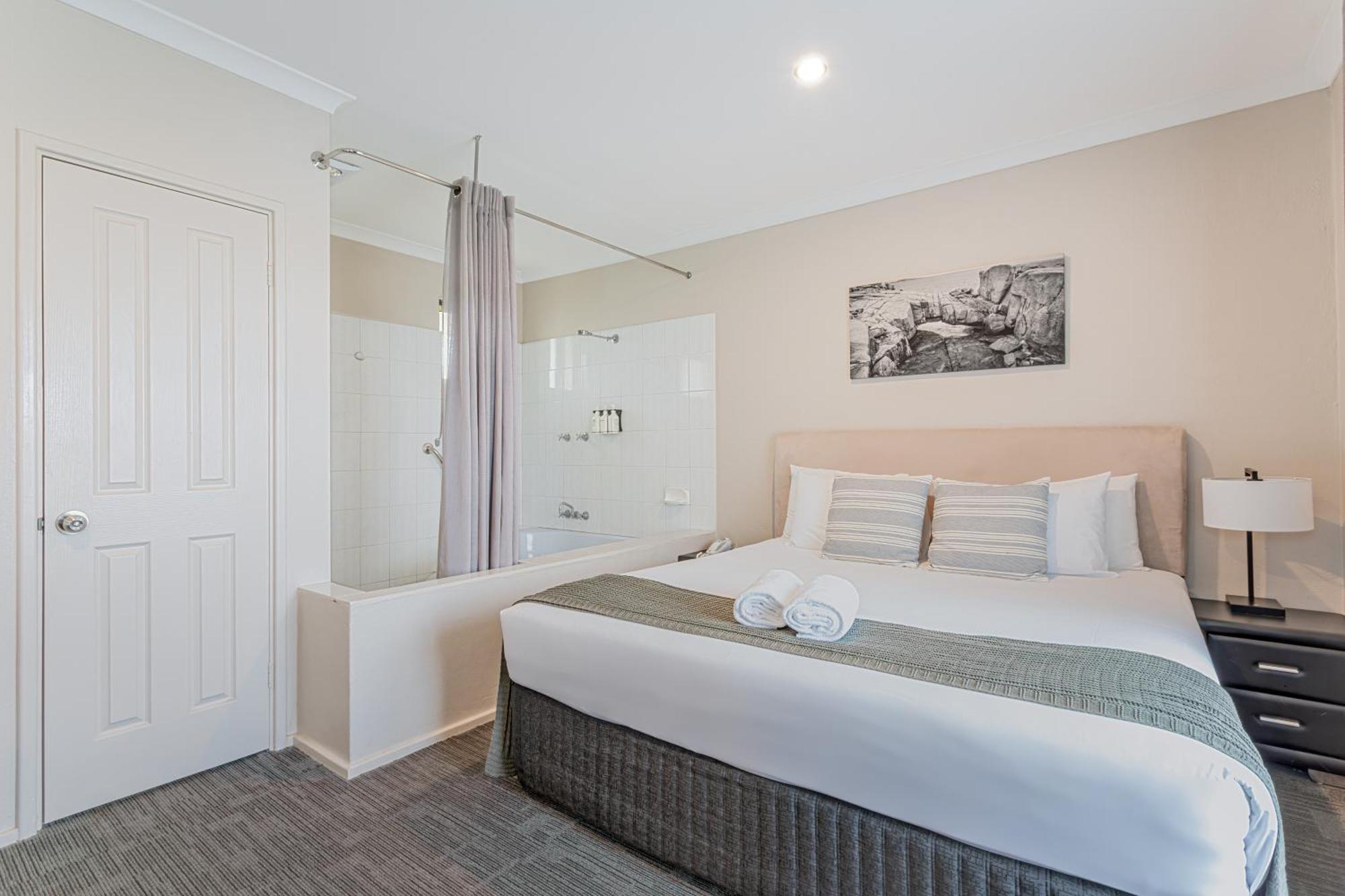 Mandala Ace Albany Hotel Экстерьер фото