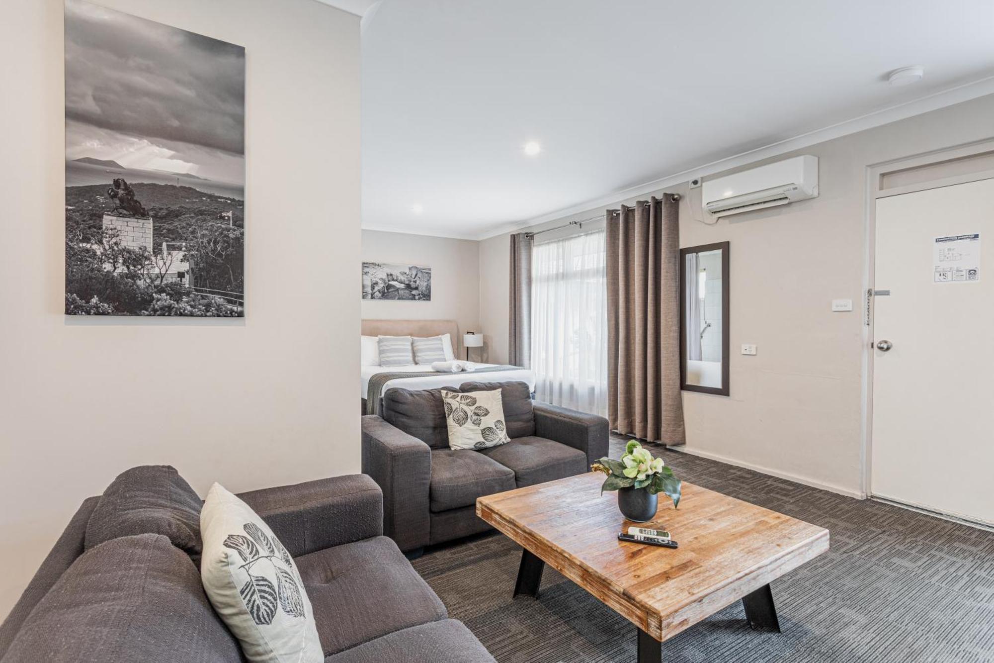 Mandala Ace Albany Hotel Экстерьер фото
